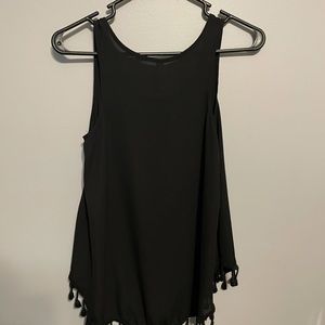 Black tank top!